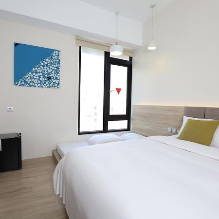 Hotel Z Taichung Buitenkant foto