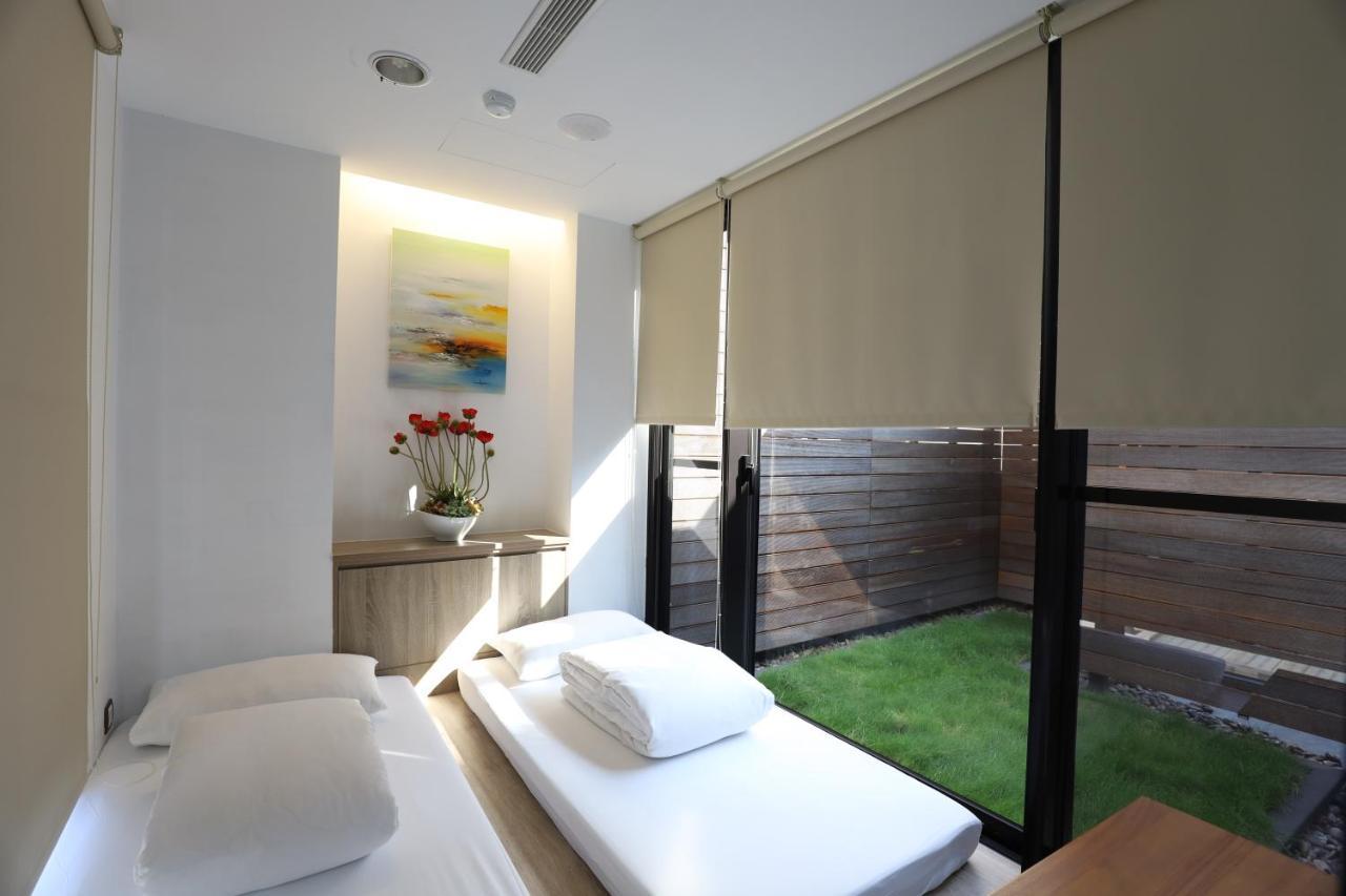 Hotel Z Taichung Buitenkant foto
