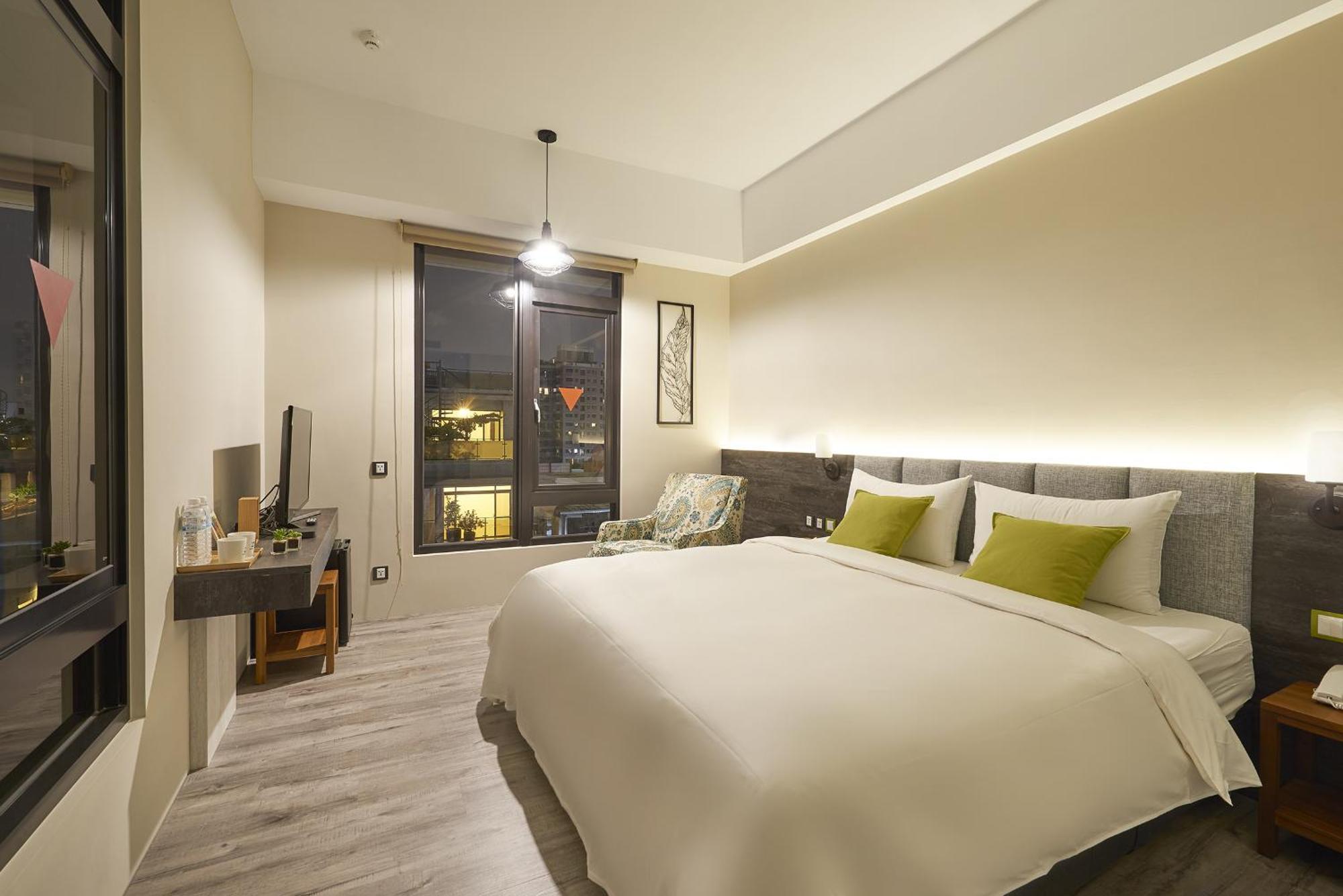 Hotel Z Taichung Buitenkant foto
